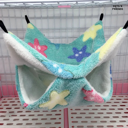 SnugNest™ - Zacht slapen en veilig schuilen voor jouw kleine huisdier.